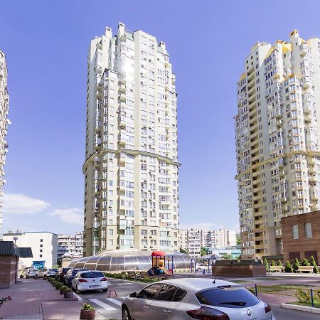 קייב Navit Apartments With Breakfast, Near The Railway Station, The City Center, The Park מראה חיצוני תמונה