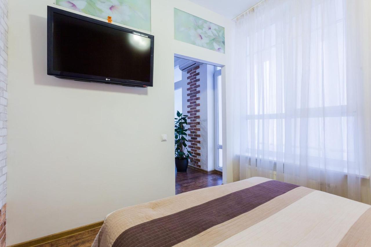 קייב Navit Apartments With Breakfast, Near The Railway Station, The City Center, The Park מראה חיצוני תמונה