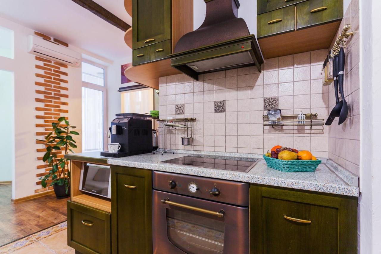 קייב Navit Apartments With Breakfast, Near The Railway Station, The City Center, The Park מראה חיצוני תמונה